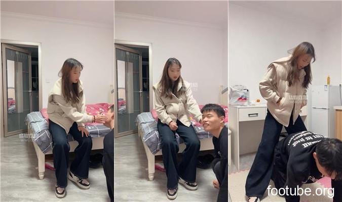 小宇狗狗 · 资源封面