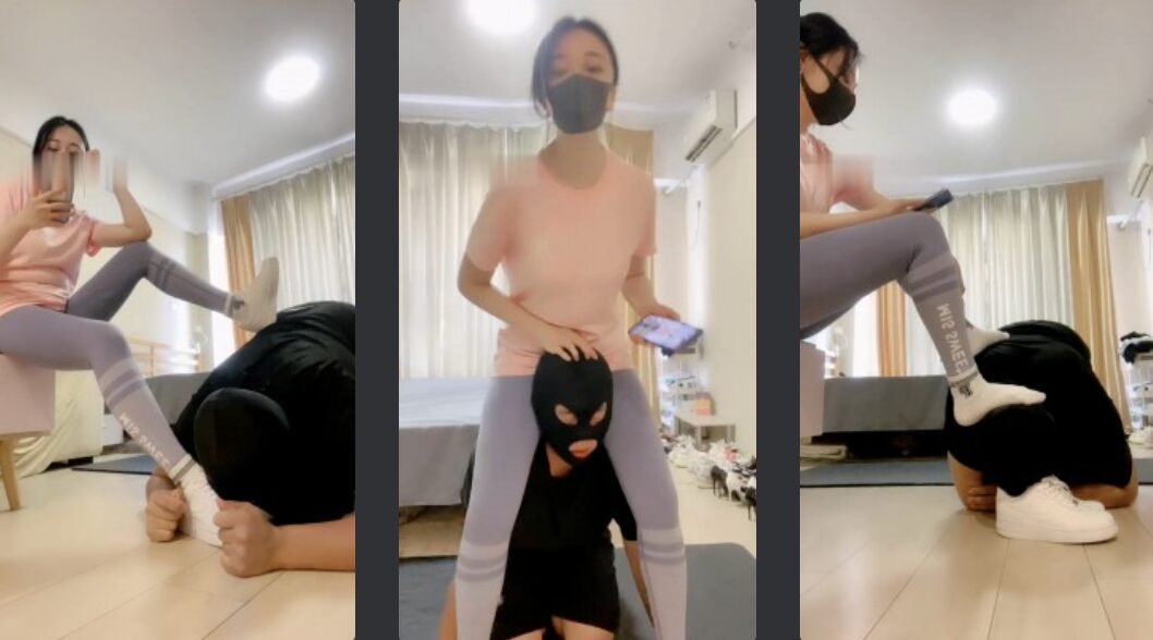 小妮回放封面