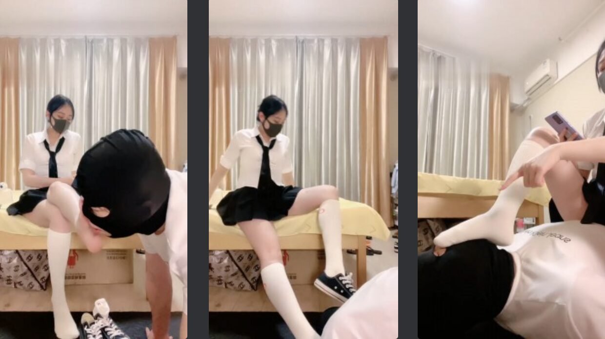 小妮回放封面