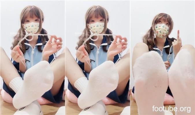 黑心小魔女 · 资源封面