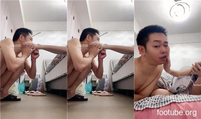 小骚 · 资源封面
