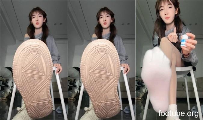 千千 · 资源封面